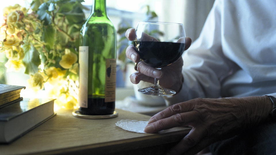 KRITISK: Det preges av �nsketenkning n�r man hevder at alkohol eller vin hjelper mot ulike sykdommer, skriver innleggsforfatteren.