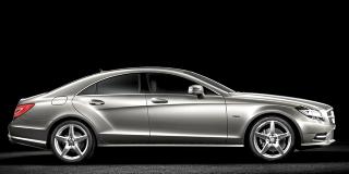 F�RST: Mercedes-Benz hevder � v�re de f�rste som bygde en fired�rs coup�. Oppf�lgeren til suksessen CLS b�rer samme navn - og er basert p� samme tankegang. Foto: Daimler AG, press department Mercedes-Benz