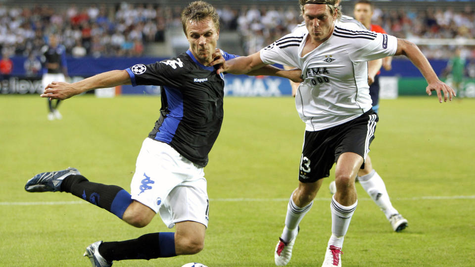 TIL SPANIA: Kris Stadsgaard (t.h.) er klar for spanske Malaga. Her i duell med landsmannen Jesper Gr�nkj�r i den f�rste kvalikkampen mellom Rosenborg og FC K�benhavn. Foto: Gorm Kallestad/Scanpix