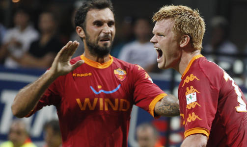 HAR BLOMSTRET I ROMA: John Arne Riise markerte seg sterkt for Roma forrige sesong, og har ogs� innledet denne lovende med scoring mot Inter i supercupfinalen. Foto: AP Photo/Luca Bruno