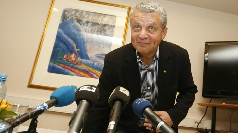 HAR TROA: Kristelig Folkepartis leder Dagfinn H�ybr�ten sier han tror det vil v�re mulig � finne fram til forslag til erstatning for bekjennelsesparagrafen som kan samle partiet. Foto: H�kon Mosvold Larsen/Scanpix