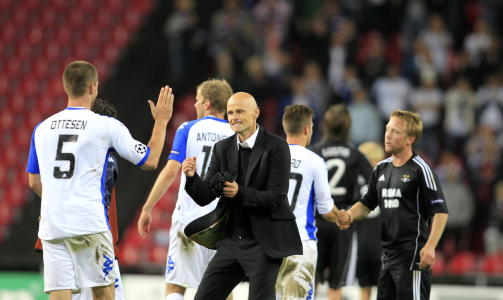 TAKKET MATCHVINNEREN: S�lvi Ottesen og St�le Solbakken. Foto: Gorm Kallestad / Scanpix