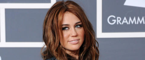 Miley Cyrus (17) er singel igjen