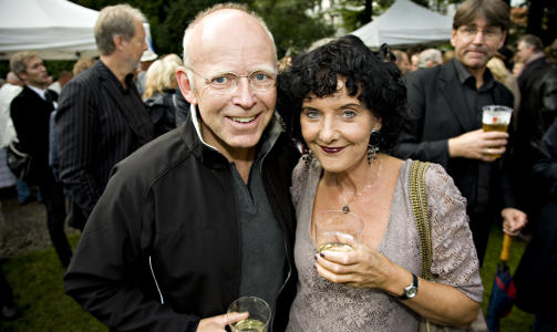 SK�L: Folkeopplyser m.m  Trond-Viggo Torgersen og krimdromming Unni Lindell.