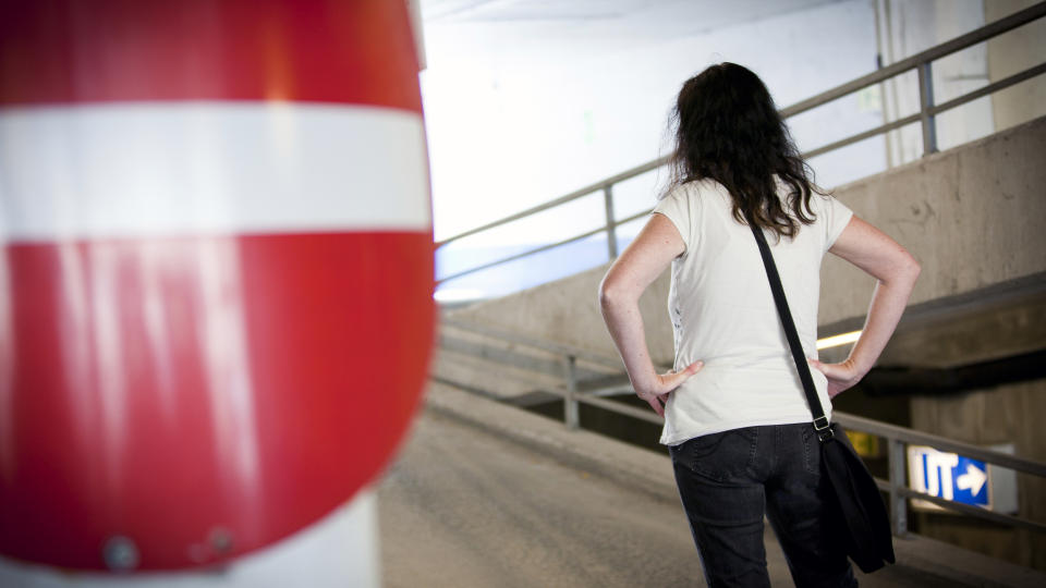 VOLDSOMT SINT: Hilde blir ofte sint for bagateller. Og n�r hun blir sint nok, sl�r hun. Foto: Ole Morten Melg�rd