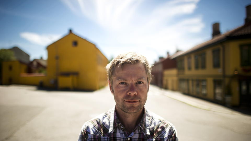 KLAR MED NY BOK: I september kommer Henrik Langelands nye roman �Verdensmestrene�. Foto: H�kon Eikesdal