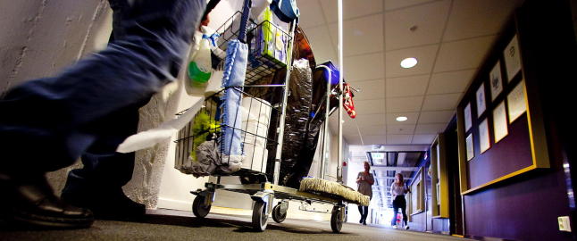 - Stat og kommune har ødelagt renholdsbransjen