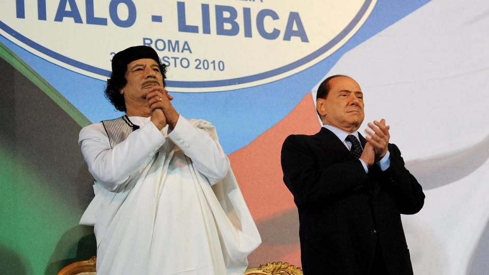 Libyas leder Muammar Gaddafi mener ulovlig innvandring til Europa er et alvorlig problem. Han er villig til � bidra i arbeidet for � stanse innvandringen dersom EU bidrar med minst 5 milliarder euro i �ret. Foto: EPA/ETTORE FERRARI/ANSA/Scanpix