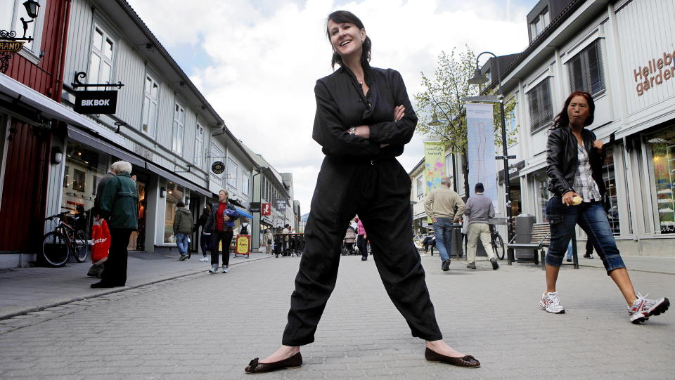 IKKE P� SITT BESTE: Vigdis Hjorths nye roman er ikke hennes beste. Men hun er for god til � skrive d�rlig, mener anmelderen. Her er hun fotografert p� Litteraturfestivalen p� Lillehammer i �r.
Foto: Lars Eivind Bones