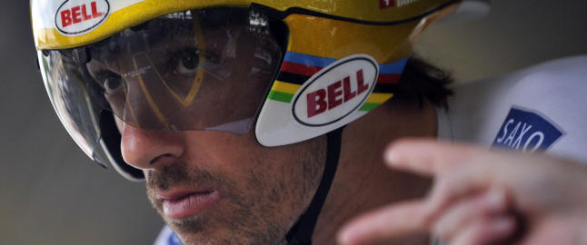 Cancellara på vei bort fra Saxo Bank