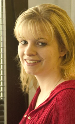 BLE HELTINNE: Jessica Lynch ble skadd da hun ble tatt til fange under Irakkrigen, og ble USAs mest kjente soldat da hun ble reddet. Foto: AP/Bob Bird