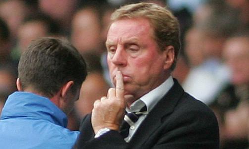 M�TTE SL� TIL: Da Harry Redknapp oppdaget at prisen p� Rafael van der Vaart var g�tt ned ti millioner pund siden i g�r, slo han til. Men var han for treg? Foto: Geoff Caddick, EPA/Scanpix