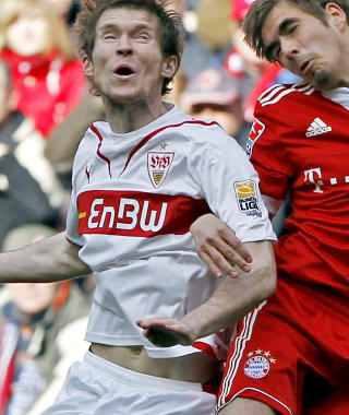 �NSKET I LIVERPOOL: Aleksandr Hleb forteller at han valgte Birmingham, p� tross av interesse fra Liverpool og Spurs. Her i Stuttgart-tr�ye, hviterusseren var i fjor leid ut fra Barcelona. Foto: AP/Matthias Schrader