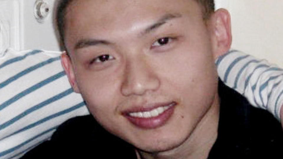 ETTERLYST FOR DRAP: Ekskj�resten Zhao Fei (26) mistenkes � st� bak drapet p� Oslo-jenta Pernille, if�lge politiet i Ungarn. Foto: Ungarsk politi