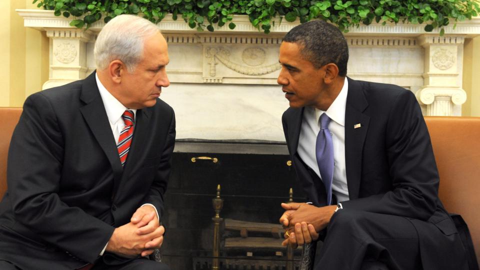 INTENSE M�TER: Barack Obama har hatt intense samtaler med b�de Benjamin Netanyahu og Mahmoud Abbas. Foto: EPA/Scanpix