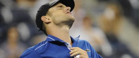 Roddick p� hodet ut i andre runde