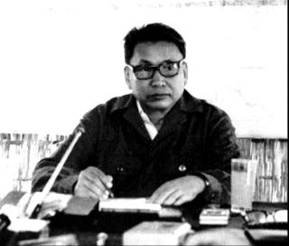 DREV OMFATTENDE ETNISK RENSKNING: Pol Pots regime var opptatt av rasekamp. R�de Khmers radio krignkastet oppfordringer til folket om � ikke bare rense massene, men drepe 30 vietnamesere for hver kambodsjaner. Foto: AP