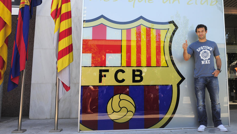 I VERDENS BESTE KLUBB: Javier Mascherano fikk sin Barca-overgang, etter at han skal ha nektet � spille mer for Liverpool. Foto: AP/Manu Fernandez