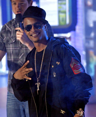 BLINGBLING: T.I. tjente 16 millioner dollar i 2006. Foto: SCANPIX BLINGBLING: T.I. tjente 16 millioner dollar i 2006. Foto: SCANPIX