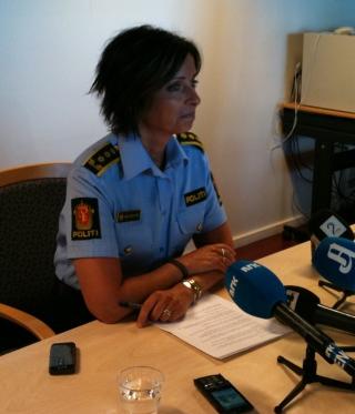 F�R ROS: Oslo-politiets volds- og sedelighetsavsnitt f�r gode skussm�l for � ha satt store ressurser inn i etterforskningen og dermed oppklart overgrepssaken sv�rt raskt. Her avsnittets leder Hanne Kristin Rohde, som orienterte pressen om oppklaringen av saken tidligere i dag. MMS-foto: RALF LOFSTAD/DAGBLADET
