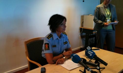 HOLDT PRESSEKONFERANSE: Politiinspekt�r Hanne Kristin Rohde inviterte pressen til orientering om to store sedelighetssaker i Oslo-omr�det den seinere tida. Foto: RALF LOFSTAD/DAGBLADET