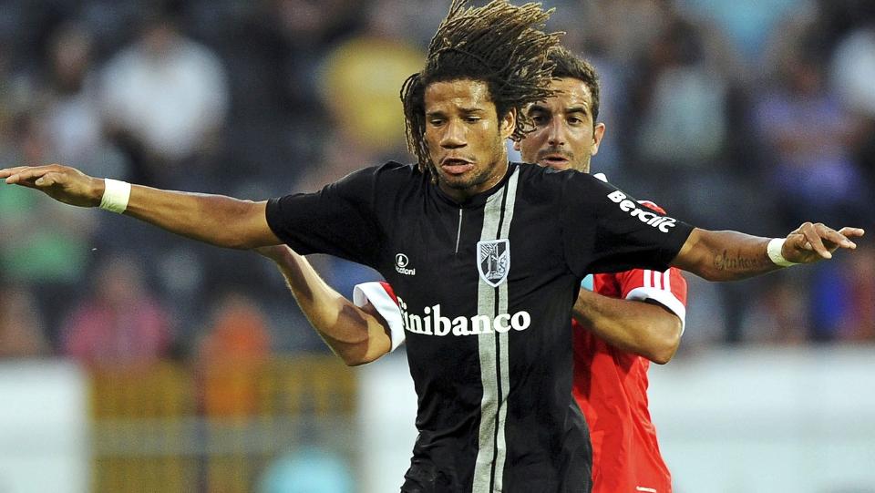 F�RST BILLIG, S� DYR: Bebe fikk bare treningskamper for Vitoria Guimaraes, klubben som noen uke f�r United kom med sitt bud hentet spilleren fra portugisisk 3. divisjon. Foto: EPA/HUGO DELGADO
