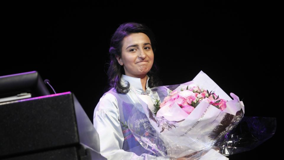 SKREMT:
Medisinstudent og fredsarbeider, Bushra Ishaq, vurderte � trekke seg vekk fra samfunnsdebatten f�r hun mottok Fritt Ords Pris. Hun er sv�rt skremt etter en episode under Bj�rnsonfestivalen i dag.
Foto: Stian Lysberg Solum / Scanpix