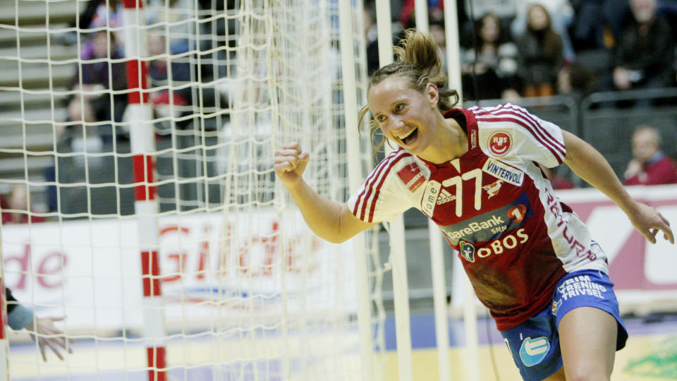 VANT I PREMIEREN: Camilla Herrem og By�sen vant i seriepremieren mot nyopprykkede Fredrikstad.Foto: SCANPIX