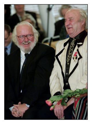GODE VENNER: Ludvig Eikaas feiret 80-årslag på Jølster. Her sammen med vennen Jan Otto Johansen. Foto: Espen Rasmussen GODE VENNER: Ludvig Eikaas feiret 80-årslag på Jølster. Her sammen med vennen Jan Otto Johansen. Foto: Espen Rasmussen