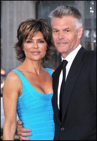TOBARNSMOR: Lisa Rinna er gift med skuespiller Harry Hamlin. Sammen har de d�trene Daliah Belle (12) og Ameila Gray (9). Foto: STELLA PICTURES