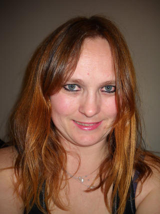 SKREMT: Therese Berg fra Trondheim har bodd i byen Christchurch p� New Zealand i 10 �r. Hun er skremt etter jordskjelvene som har �delagt store deler av byen. Foto: Privat