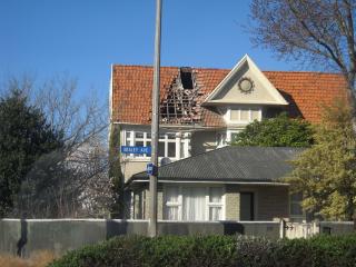 JORDSKJELV: Mange privathus er skadet i jordskjelvene i Christchurch p� New Zealand. Foto: Therese Berg.