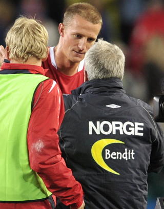 ST�TTESPILLER: Brede Hangeland har hjulpet Drillo med � overbevise spillergruppa om at hans fotballfilosofi gir resultater.Foto: DAGBLADET