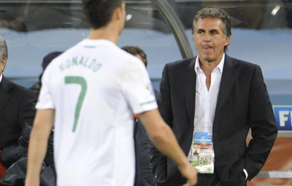 FIKK SPARKEN: Carlos Queiroz ble torsdag fjernet som landslagssjef for Portugal.Foto: SCANPIX / AFP PHOTO / JAVIER SORIANO