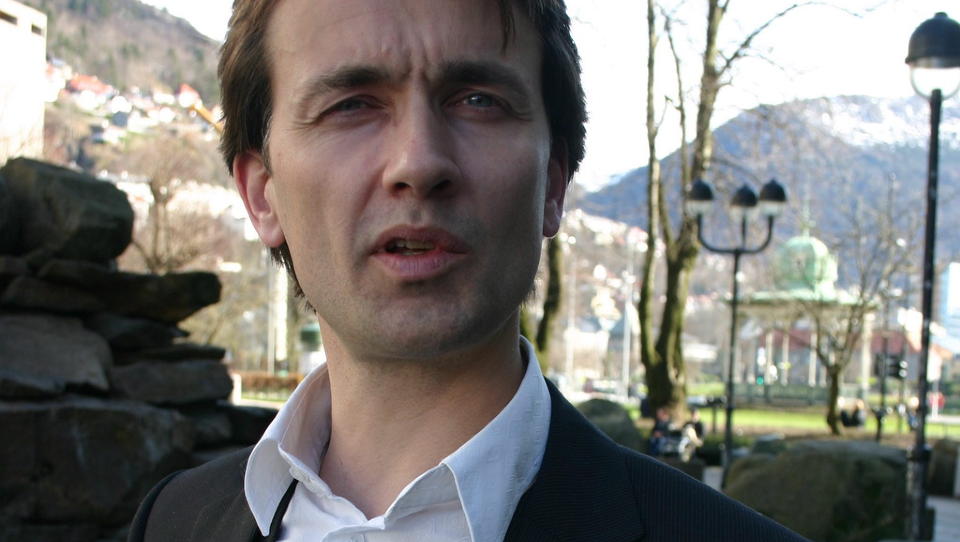 KREVER OPPRYDDING: Fylkesnemndene skal behandle sakene innen �n m�ned �hvis mulig�. Dette b�r regjeringen n� omgj�re til en absolutt frist, sier barneombud Reidar Hjermann til Dagbladet.    Foto: Leif Stang / Dagbladet