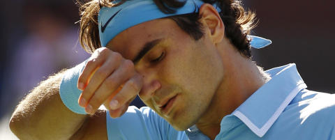 Federer misbrukte to matchballer og fikk svi