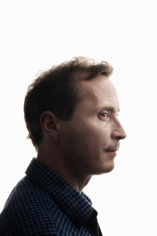 Ensom rytter: Morten Struksnes ble igjen i Kongo da pressekorpset dro hjem N� kommer boka om moland og French.