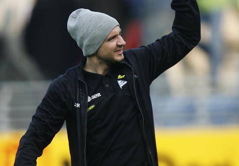 SMILER: Bernt Hulsker tar if�lge TV2 kommentaren fra Wolff Eikrem med et smil. Foto: Erling H�geland / Dagbladet