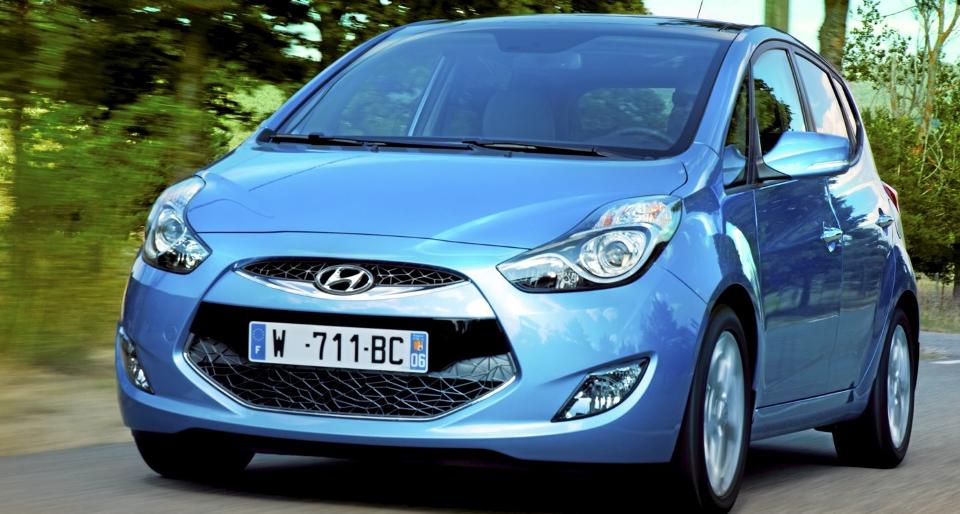 KOMPAKT: Hyundai ix20 er en kompakt sm�bil. Foto: Thomas Goos
