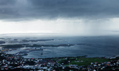 HAUGESUND: If�lge SOS Rasismes interne dokumenter er 9700 personer medlemmer av totalt �tte lokallag bygget opp med navnet Hagesund. Byen har 34250 innbyggere. Sjekk tallene for din by dokumentene under.
Foto: Jo Straube / Dagbladet
