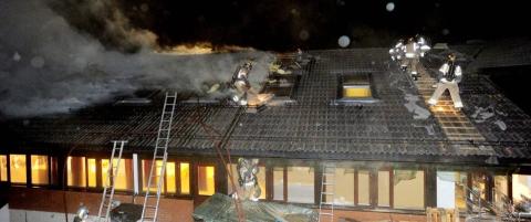 - Jeg s� hele veggen sto i brann