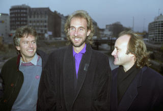 Genesis: Gruppa i Norge i 1991. F.v.  Tony Banks, Mike Rutherford og Phil Collins. Foto: Bj�rn-Owe Holmberg.
