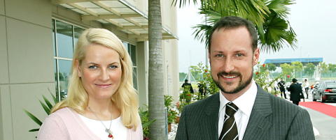 N� f�lger Haakon og Mette-Marit sex-bloggen igjen