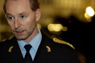 KJENNER SEG IKKE IGJEN: Visepolitimester Hans Halvorsen ved Oslo politidistrikt �nsker ikke � g� inn p� de mange p�standene i boka, men p�peker at politiledelsen ikke kjenner seg igjen i Gules fremstilling av saken som et justismord. Idag blir han anmeldt av Lars Gule for grov uforstand i tjenesten. Foto: Scanpix
