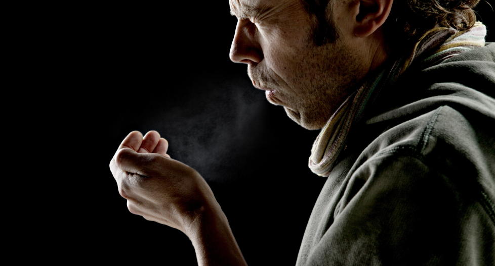 HASTER MED VAKSINE: - Det haster n� med � la seg vaksinere mot sesonginfluensa. Kommunene tilbyr vaksine for personer som tilh�rer risikogruppene, opplyser Folkehelseinstituttet. 
Foto: Krister S�rb�
