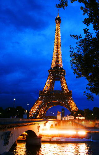 TERRORM�L: Eiffelt�rnet i Paris. Foto: Geir B�lstad