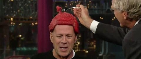 Se David Letterman spise Bruce Willis' kj�ttup�
