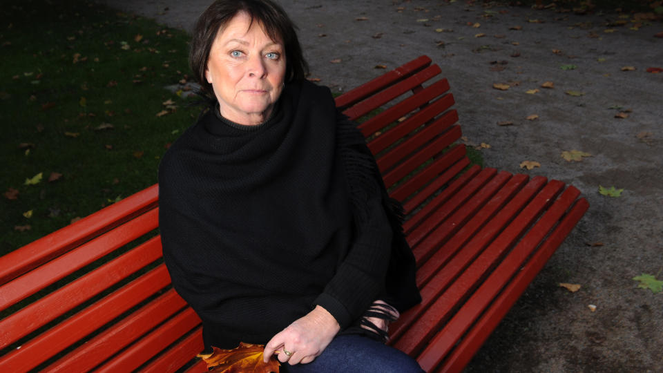 �konomisk erstatning: Kari Stor�kre kommenterer ikke skyldsp�rsm�let til eksmannen Arne Treholt.  Hun vil ha �konomisk erstatning. Foto: Erik Berglund