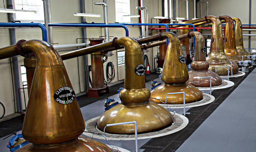 BRENNERIET: Glenfiddich har et destilleri med stor kapasitet.