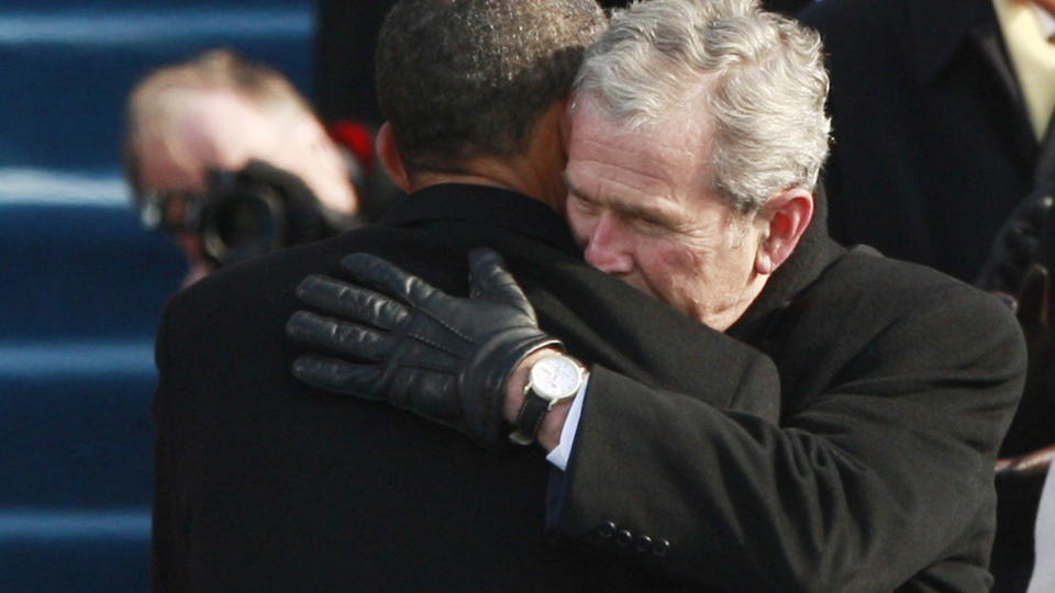 BEDRE ENN SITT RYKTE?: 45 prosent av USAs befolkning mener president George W. Bush var en bedre president enn Barack Obama. Foto: SCANPIX